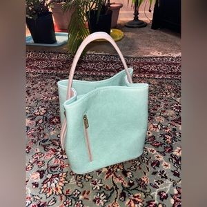 Samoe Bucket Bag